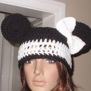 Minnie Mouse Hat White Bow and Trim Ears Guaranteed to Stay Up Size Teen-Adult